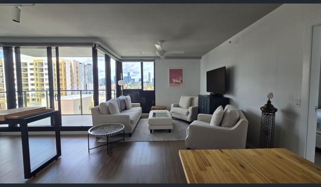 2-Bedroom Apartment with 2 Bathrooms – Move In Today in Bowen Hills