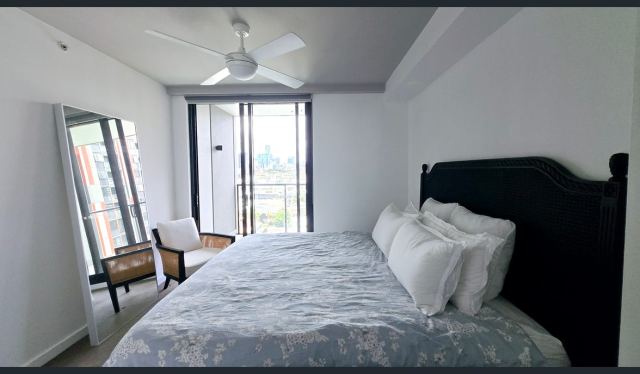 2-Bedroom Apartment with 2 Bathrooms – Move In Today in Bowen Hills