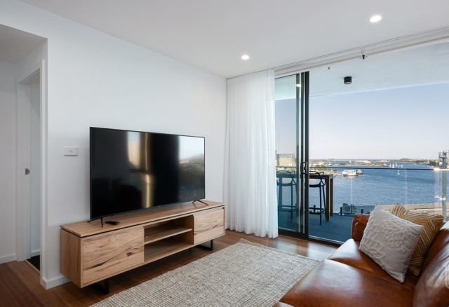 Fully Furnished 2-Bed, 2-Bath Apartment – For Rent in Wickham