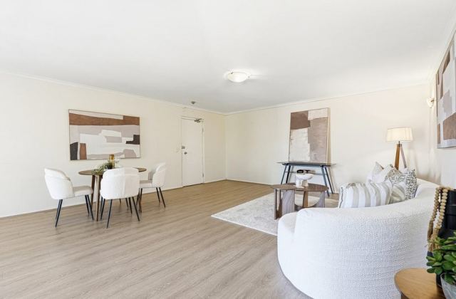 Prime Hobart Location – 2 Bed, 2 Bath Apartment