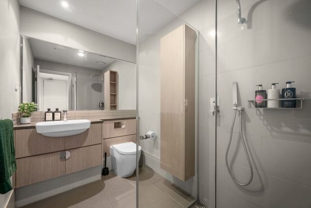 2-Bedroom, 2-Bathroom Apartment in Central Launceston