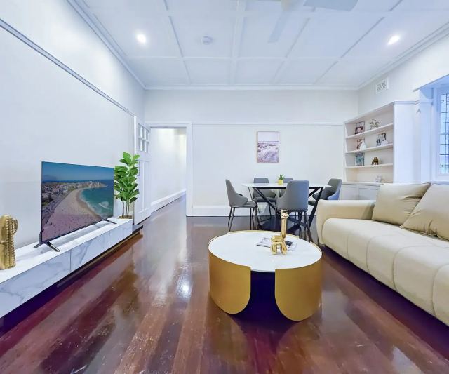 2 Bedroom, 2 Bathroom Apartment – Newcastle NSW 2300