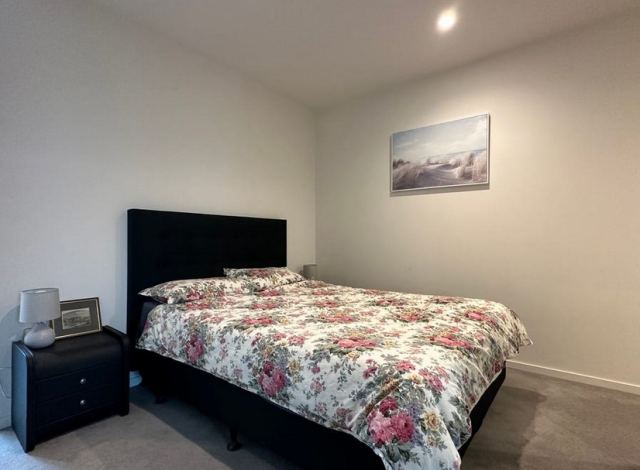 1-Bed, 1-Bath Apartment for Rent in Southbank, Vic