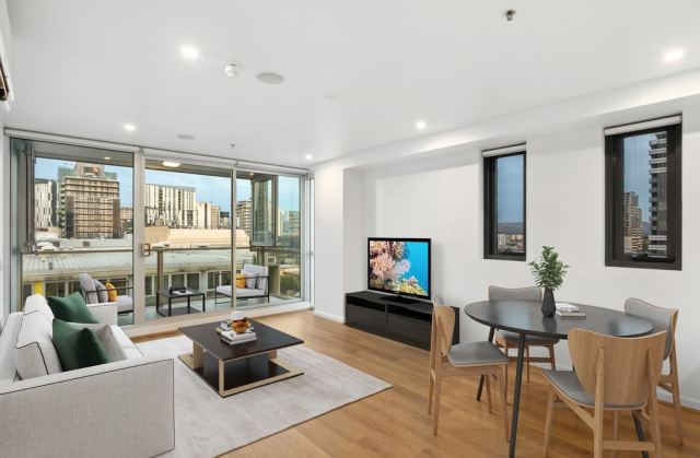 Prime Adelaide Location – 1 Bed, 1 Bath Apartment for Rent