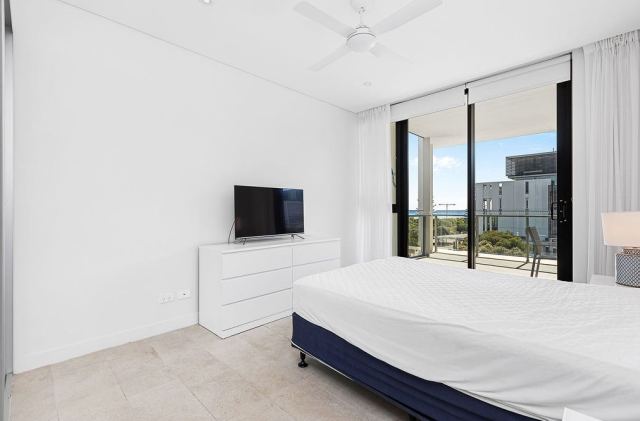 2-Bedroom, 2-Bathroom Apartment in Central North Fremantle