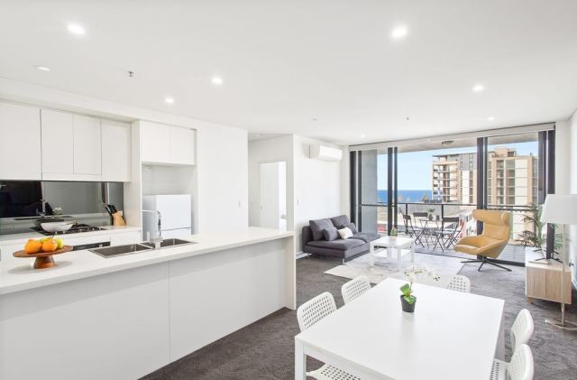 Stylish 2-Bedroom, 2-Bathroom Apartment in Wollongong, NSW