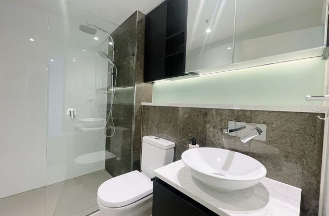 Modern 1-Bed, 1-Bath Apartment for Rent in Wentworth Point, NSW