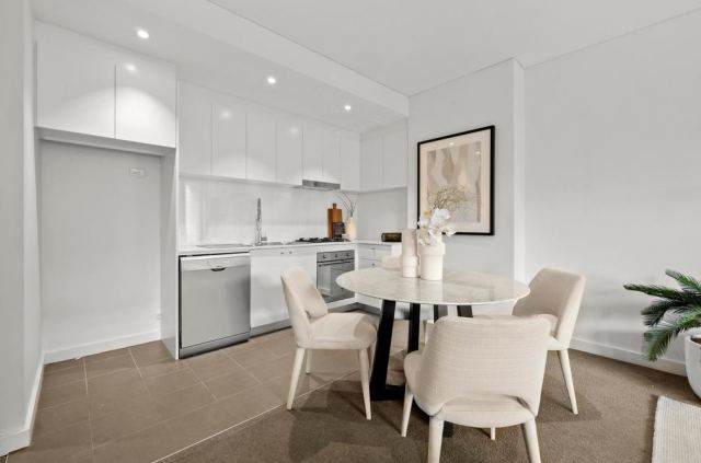 2 Allen Street, Waterloo, NSW 2017