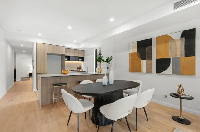Stylish 2-Bedroom, 2-Bathroom Apartment