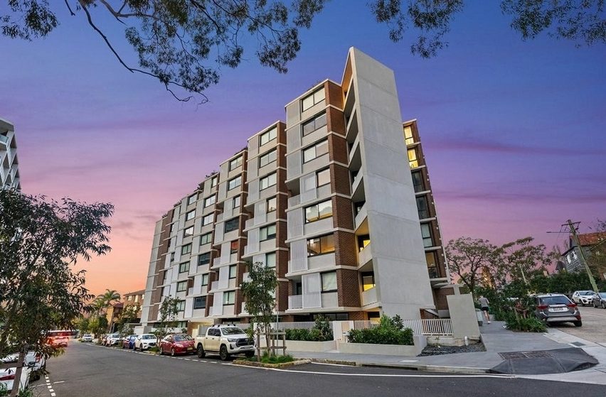 Stylish 2-Bedroom, 2-Bathroom Apartment