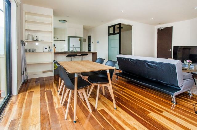 Prime Box Hill Location – 2 Bed, 1 Bath Apartment for Rent